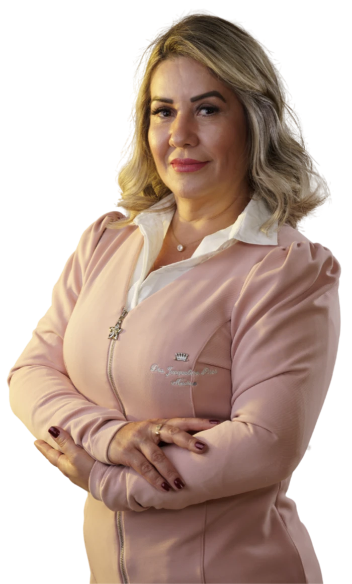 Dra. Jaqueline Pires, médica especialista em neuropsiquiatria adulto e infantil